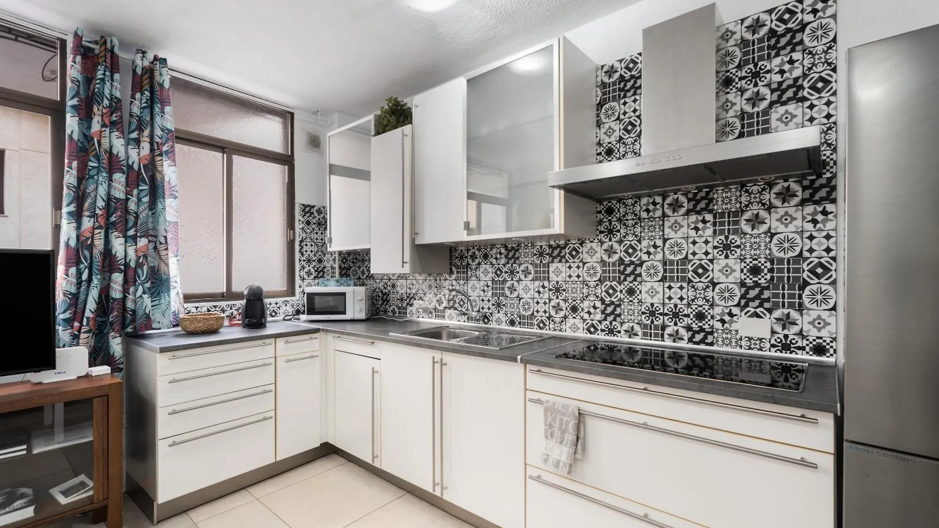 Paradise Apartment - El Medano スペイン